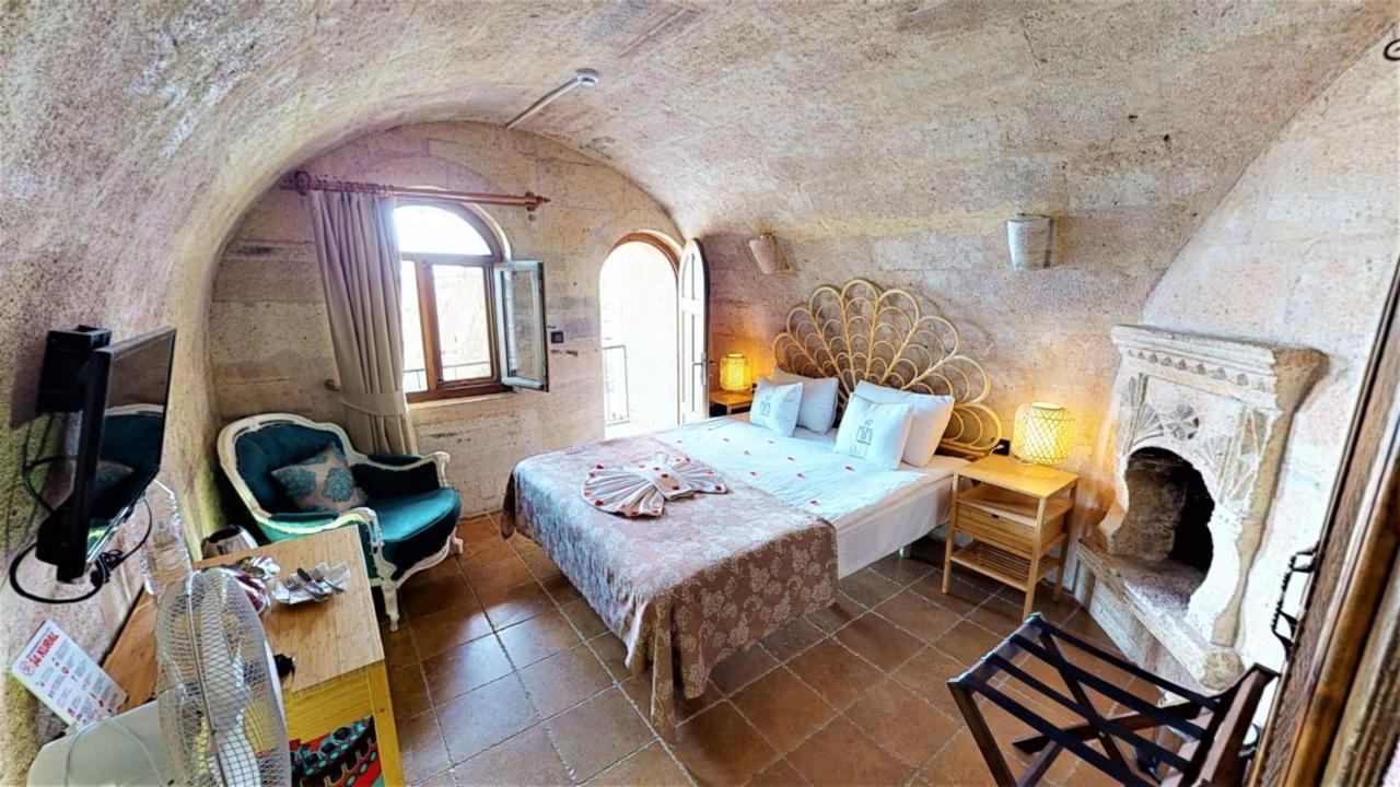 Mimi Cappadocia Luxury Cave Hotel أُتْشيسار المظهر الخارجي الصورة