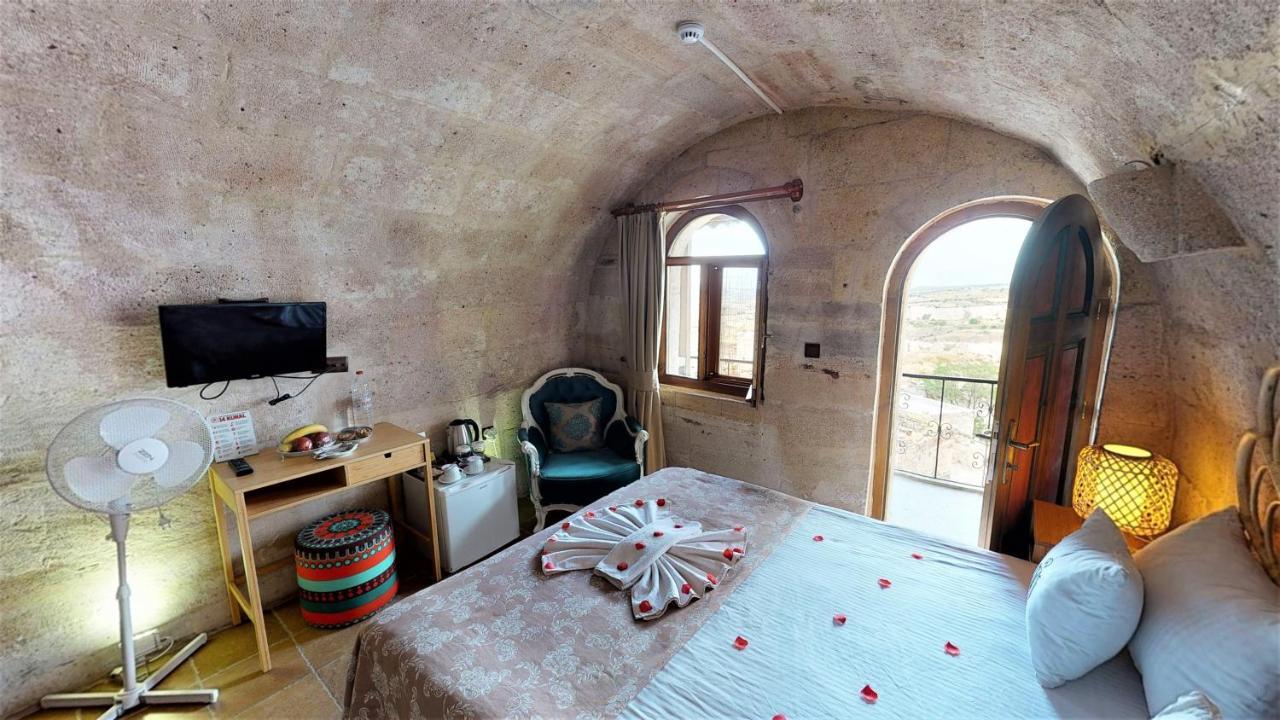 Mimi Cappadocia Luxury Cave Hotel أُتْشيسار المظهر الخارجي الصورة