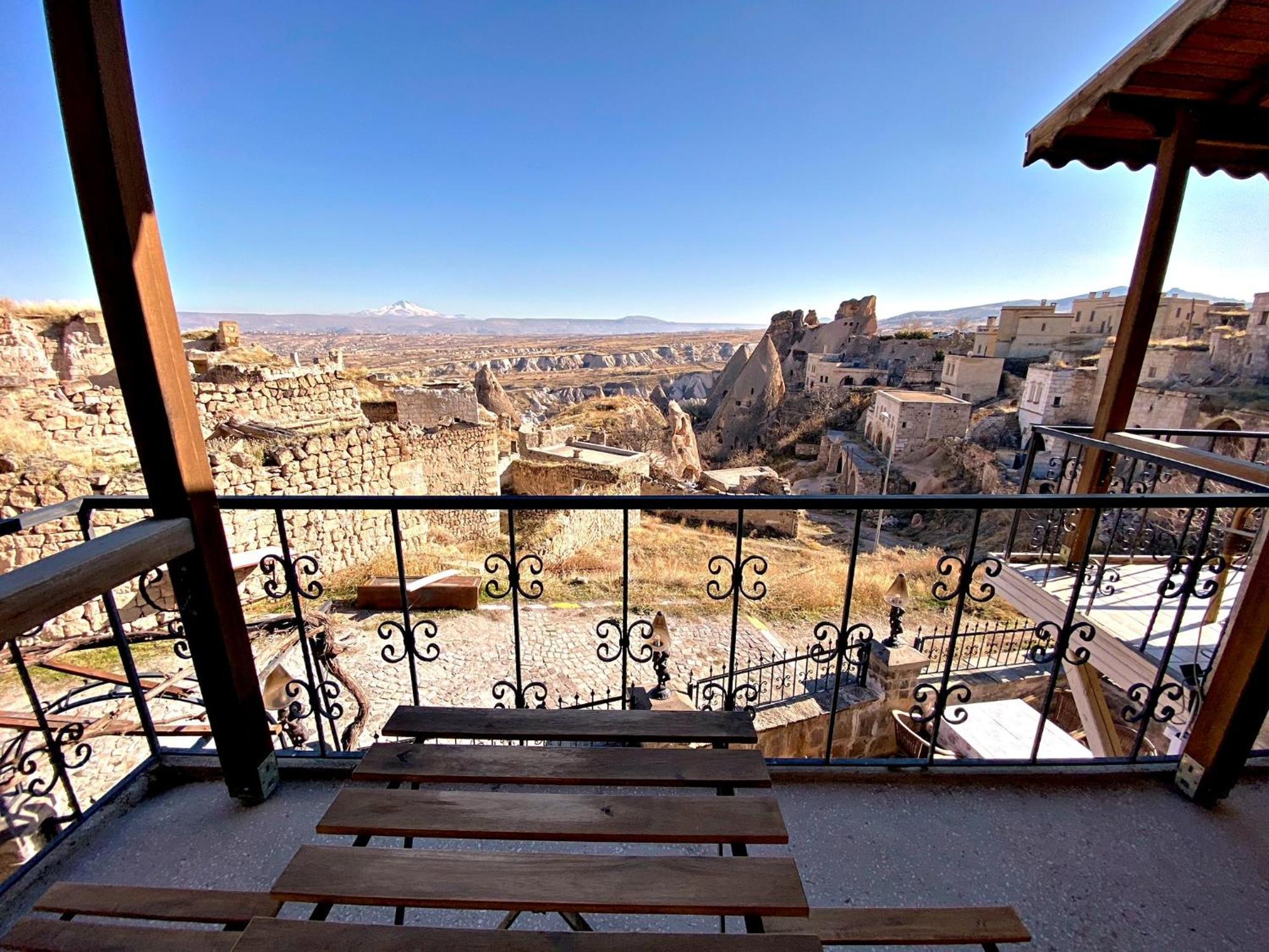 Mimi Cappadocia Luxury Cave Hotel أُتْشيسار المظهر الخارجي الصورة