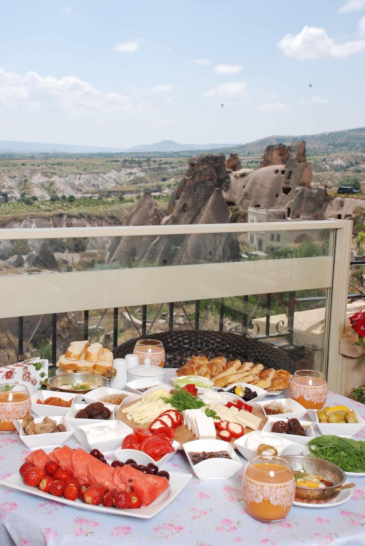 Mimi Cappadocia Luxury Cave Hotel أُتْشيسار المظهر الخارجي الصورة